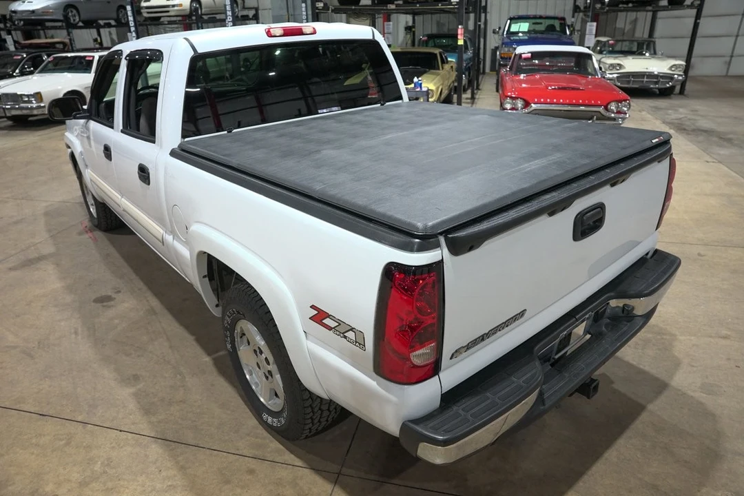 2006 Chevrolet Silverado 1st Gen - Image 16 of 21
