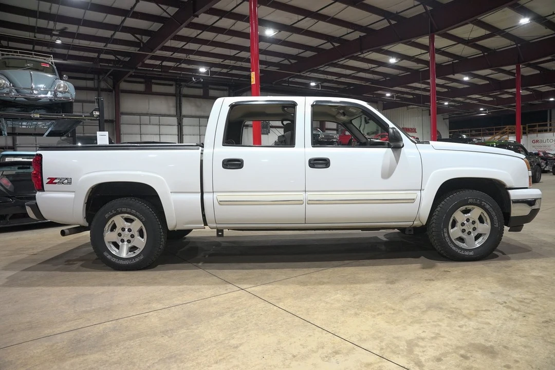 2006 Chevrolet Silverado 1st Gen - Image 10 of 21