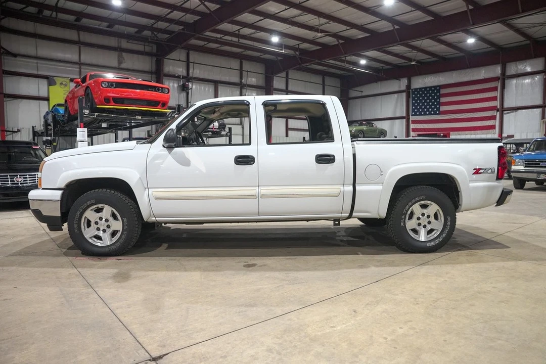 2006 Chevrolet Silverado 1st Gen - Image 4 of 12