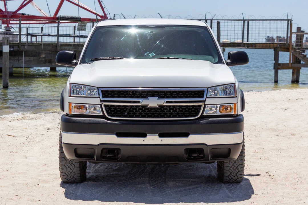 2006 Chevrolet Silverado Heavy Duty 1st Gen - Image 4 of 31