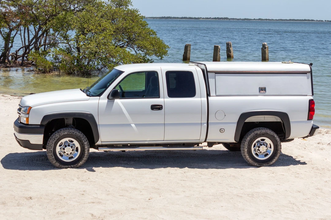 2006 Chevrolet Silverado Heavy Duty 1st Gen - Image 10 of 31