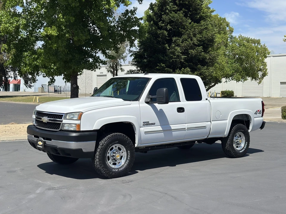 2006 Chevrolet Silverado Heavy Duty 1st Gen - Image 5 of 31