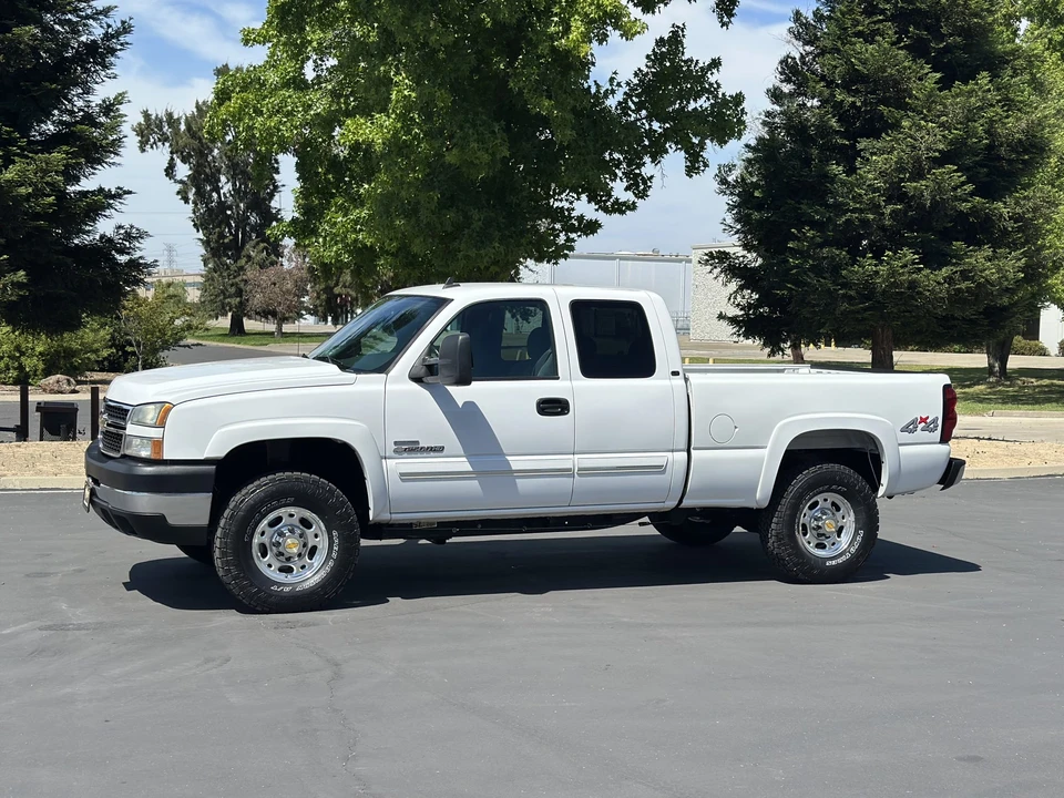 2006 Chevrolet Silverado Heavy Duty 1st Gen - Image 8 of 31
