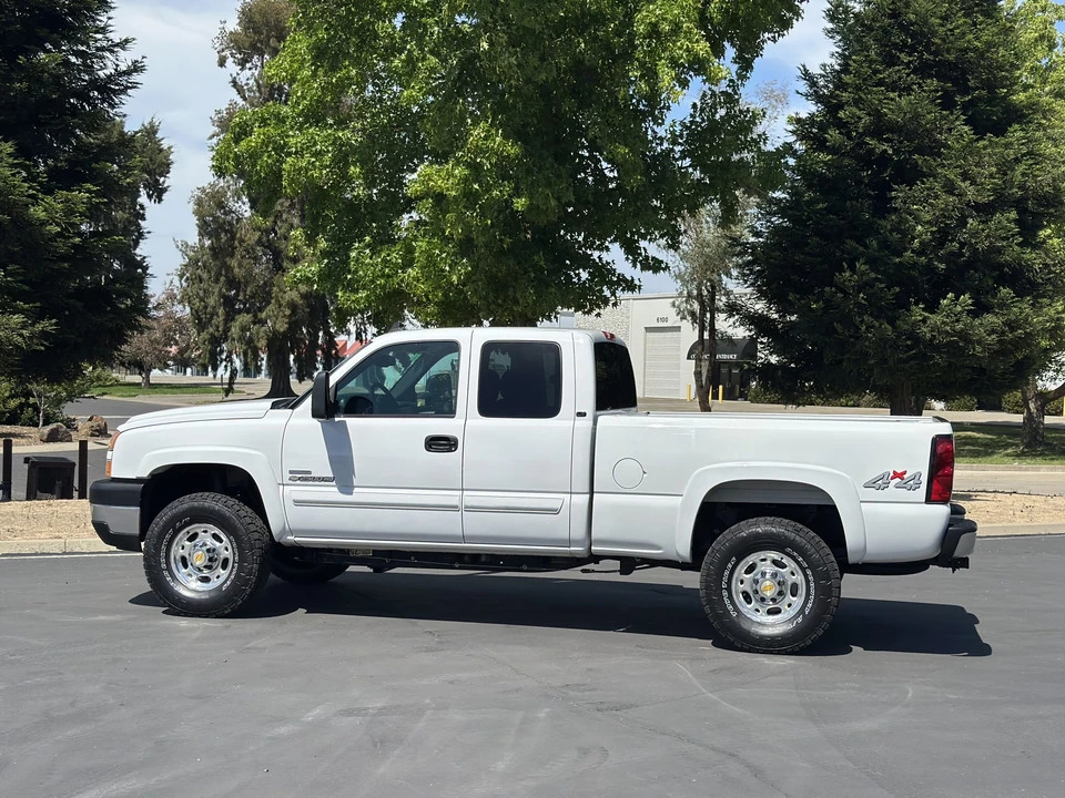 2006 Chevrolet Silverado Heavy Duty 1st Gen - Image 12 of 31