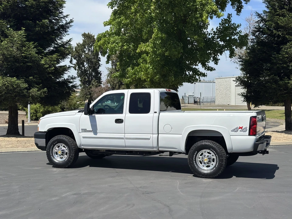 2006 Chevrolet Silverado Heavy Duty 1st Gen - Image 13 of 31