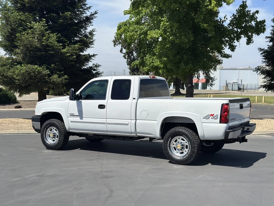 2006 Chevrolet Silverado Heavy Duty 1st Gen - Image 14 of 31