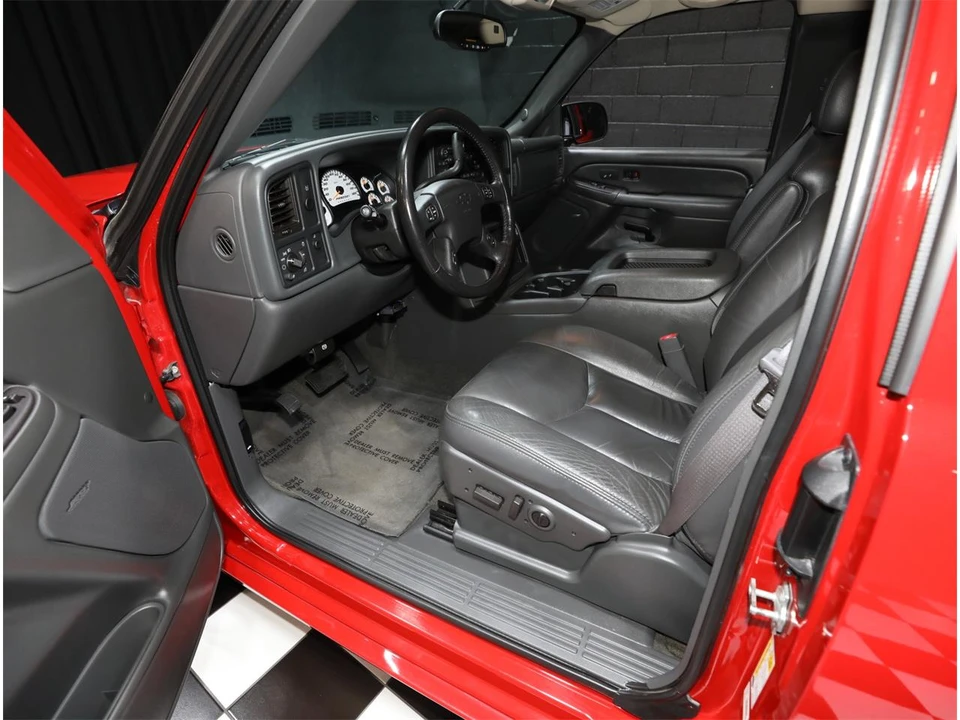 2006 Chevrolet Silverado 1st Gen - Image 3 of 31