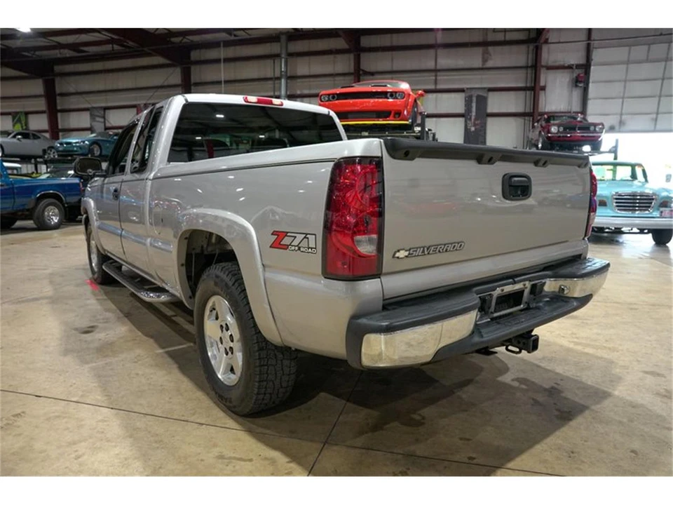 2006 Chevrolet Silverado 1st Gen - Image 6 of 31