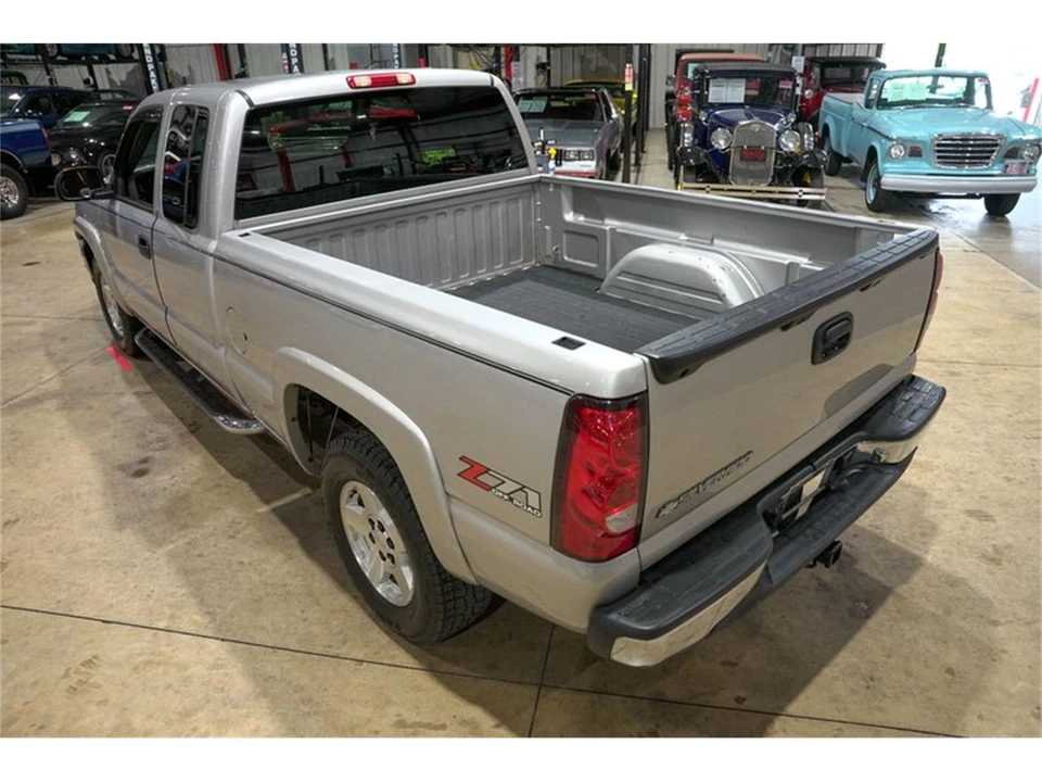 2006 Chevrolet Silverado 1st Gen - Image 16 of 31