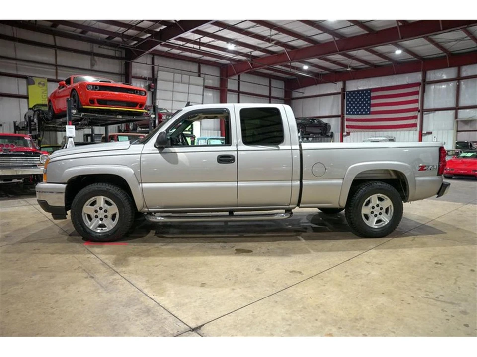 2006 Chevrolet Silverado 1st Gen - Image 4 of 31