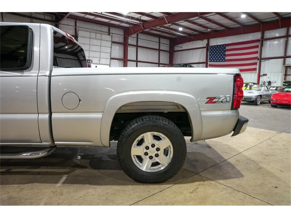 2006 Chevrolet Silverado 1st Gen - Image 5 of 31