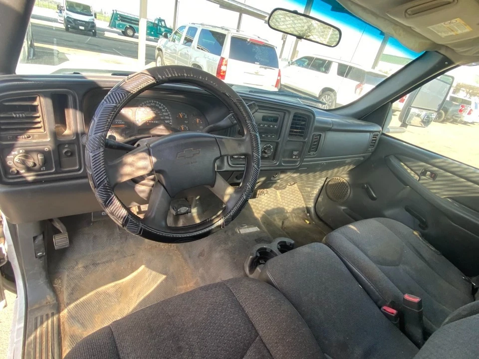 2006 Chevrolet Silverado Heavy Duty 1st Gen - Image 6 of 20