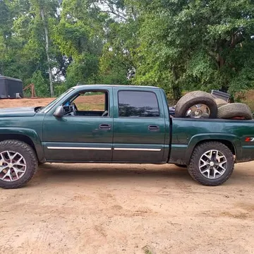 2006 Chevrolet Silverado (Classic) 1500 Crew Cab LS