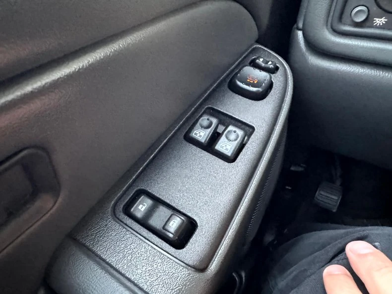 2006 Chevrolet Silverado 1st Gen - Image 26 of 29
