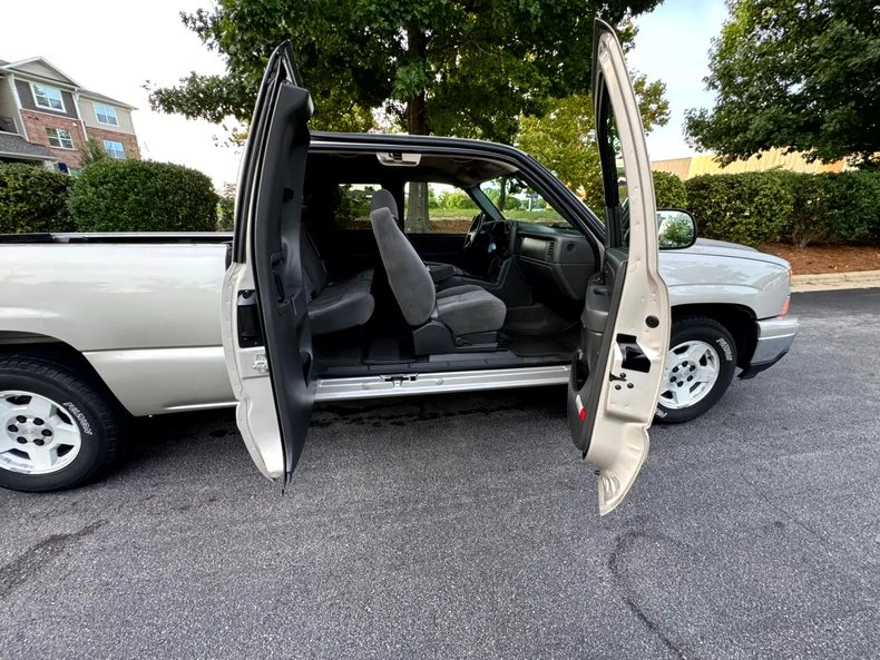 2006 Chevrolet Silverado 1st Gen - Image 14 of 29