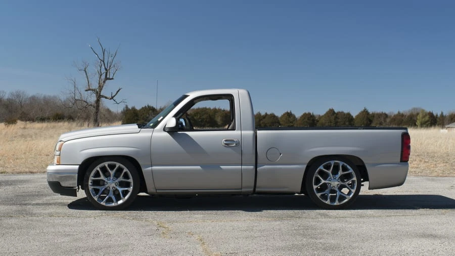 2006 Chevrolet Silverado 1st Gen - Image 2 of 12
