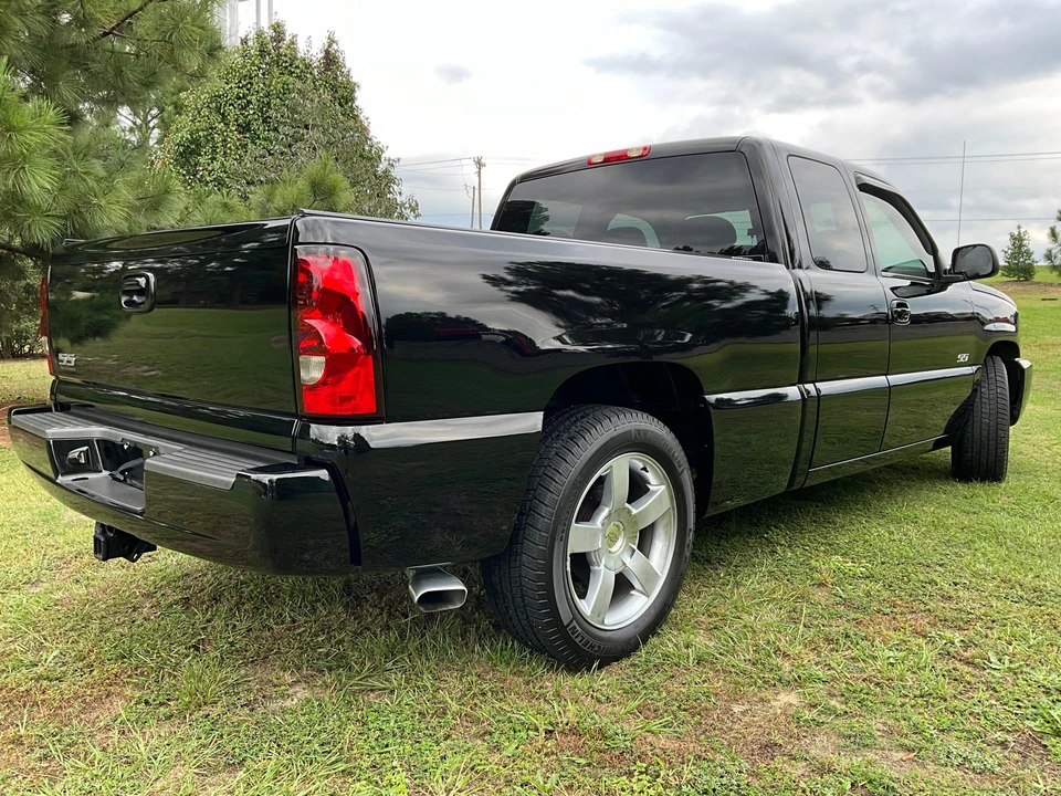 2006 Chevrolet Silverado 1st Gen - Image 11 of 31