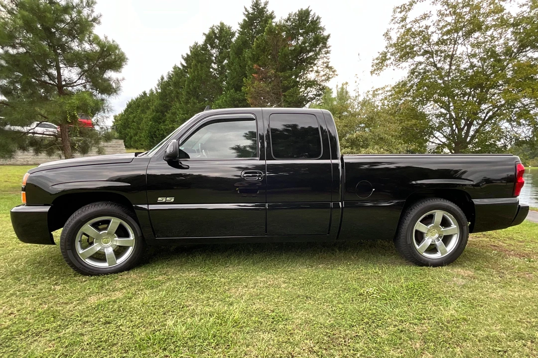 2006 Chevrolet Silverado 1st Gen - Image 3 of 31