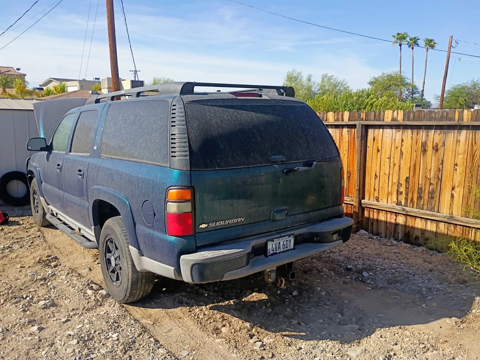 2006 Chevrolet Suburban 9th Gen - Image 3 of 10