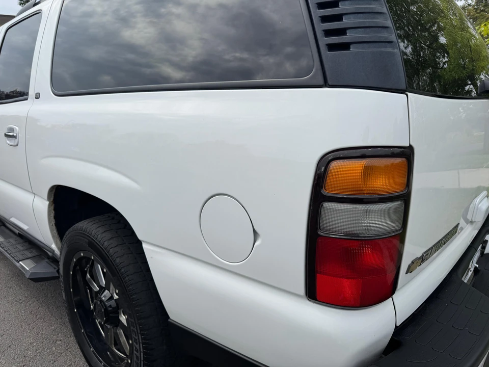 2006 Chevrolet Suburban 9th Gen - Image 21 of 31