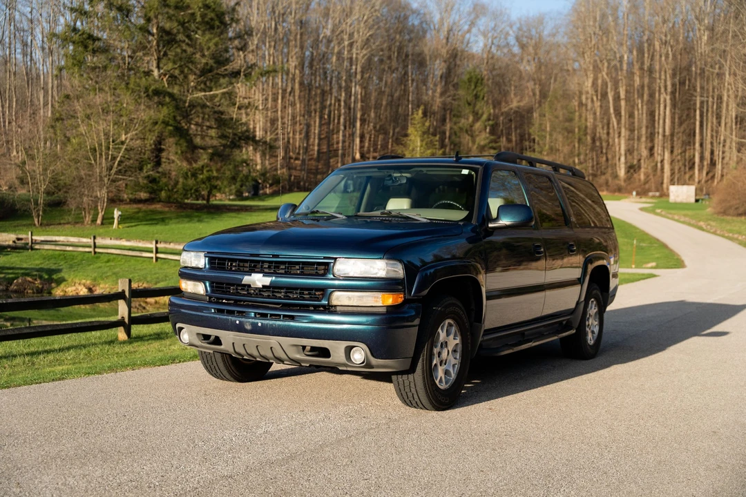 2006 Chevrolet Suburban 9th Gen - Image 4 of 21