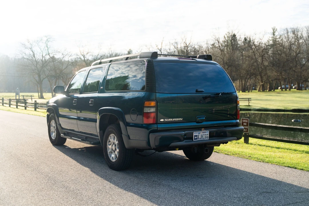 2006 Chevrolet Suburban 9th Gen - Image 11 of 21