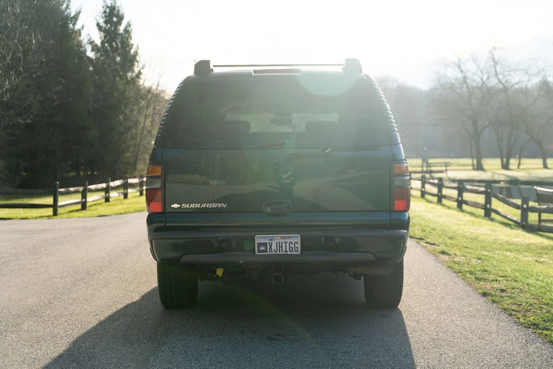 2006 Chevrolet Suburban 9th Gen - Image 12 of 21