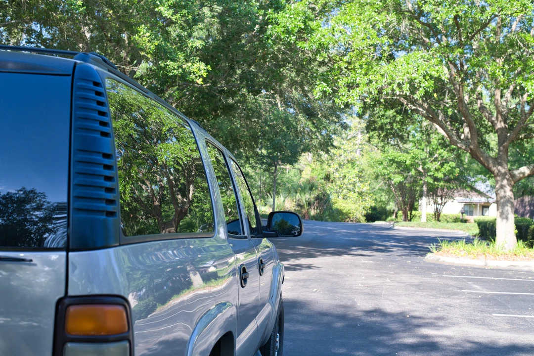 2006 Chevrolet Suburban 9th Gen - Image 27 of 31