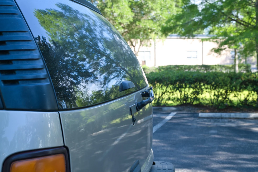 2006 Chevrolet Suburban 9th Gen - Image 20 of 31