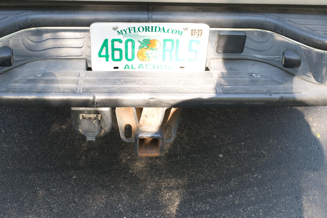 2006 Chevrolet Suburban 9th Gen - Image 24 of 31