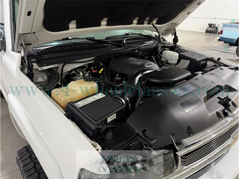 2006 Chevrolet Suburban 9th Gen - Image 25 of 31