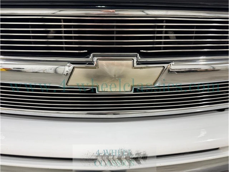 2006 Chevrolet Suburban 9th Gen - Image 14 of 31