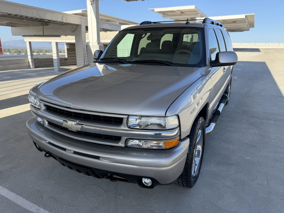2006 Chevrolet Suburban 9th Gen - Image 21 of 31