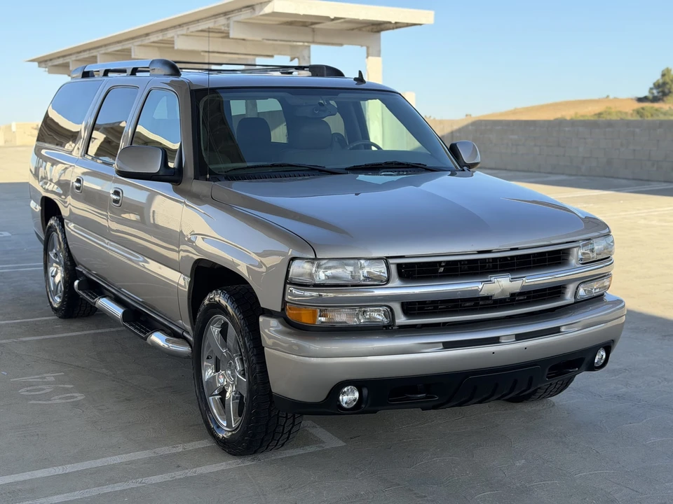 2006 Chevrolet Suburban 9th Gen - Image 7 of 31