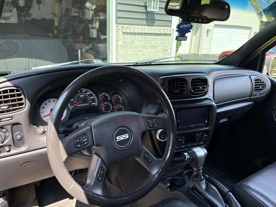 2006 Chevrolet Trailblazer - Image 6 of 11
