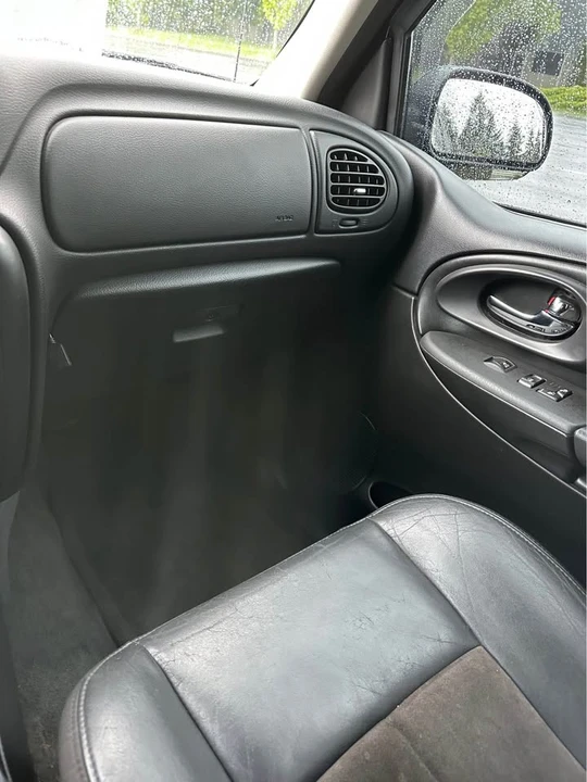2006 Chevrolet Trailblazer - Image 13 of 16