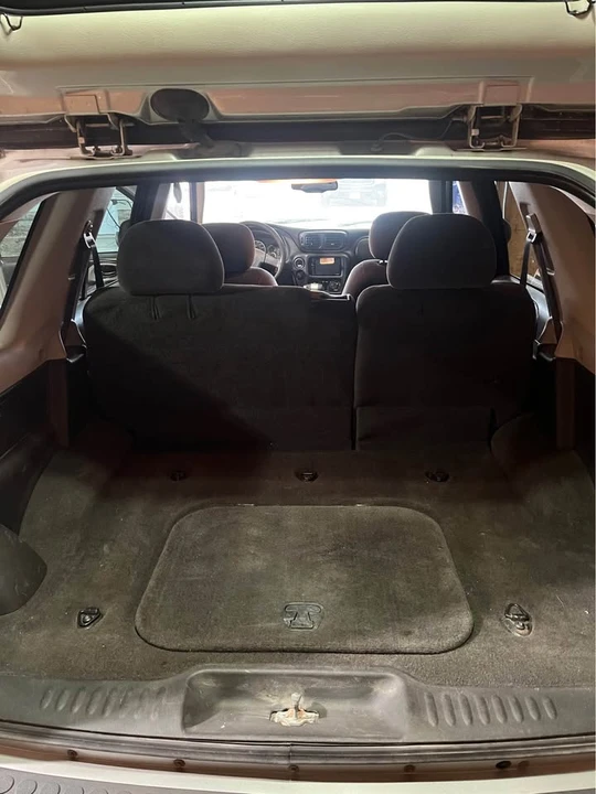 2006 Chevrolet Trailblazer - Image 11 of 15