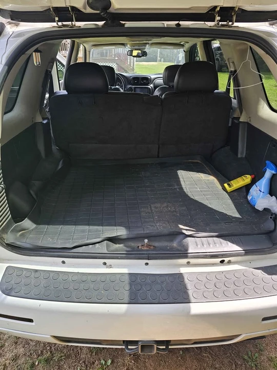 2006 Chevrolet Trailblazer - Image 9 of 9