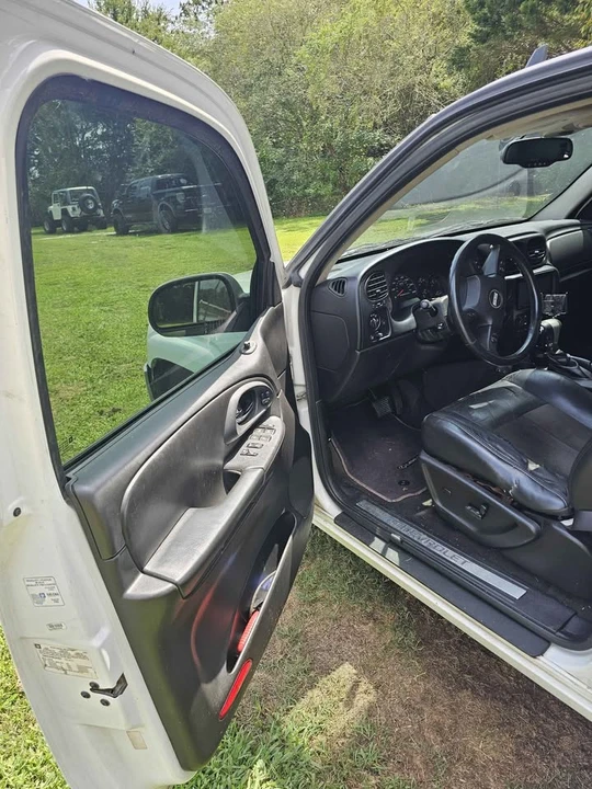 2006 Chevrolet Trailblazer - Image 3 of 9