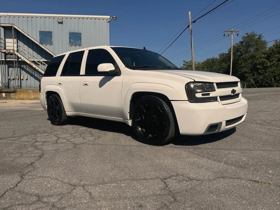 2006 Chevrolet Trailblazer - Image 2 of 10