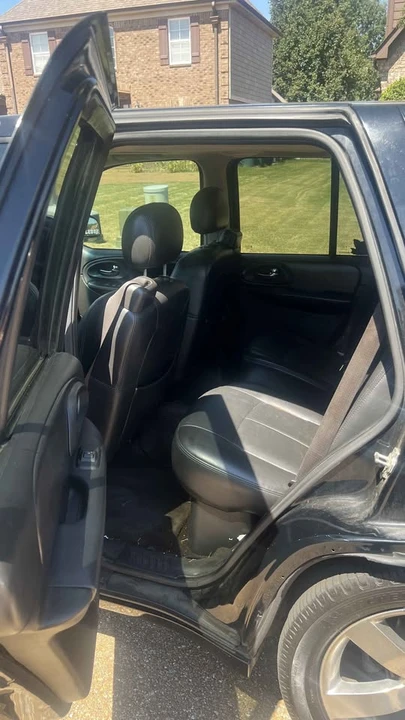 2006 Chevrolet Trailblazer - Image 8 of 10