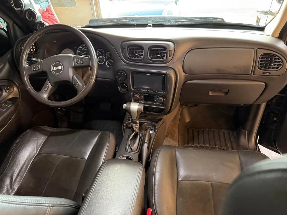 2006 Chevrolet Trailblazer - Image 10 of 16