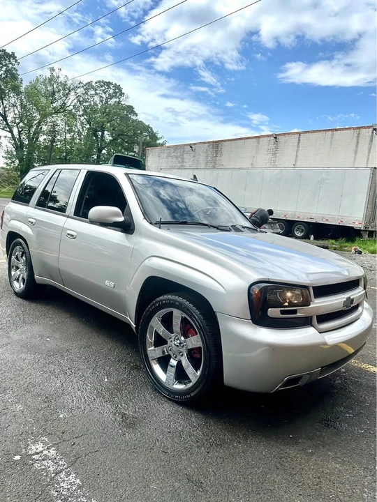 2006 Chevrolet Trailblazer - Image 3 of 12
