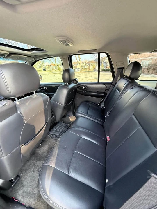 2006 Chevrolet Trailblazer - Image 11 of 20