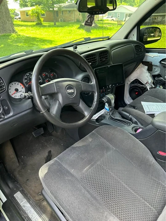 2006 Chevrolet Trailblazer - Image 6 of 10