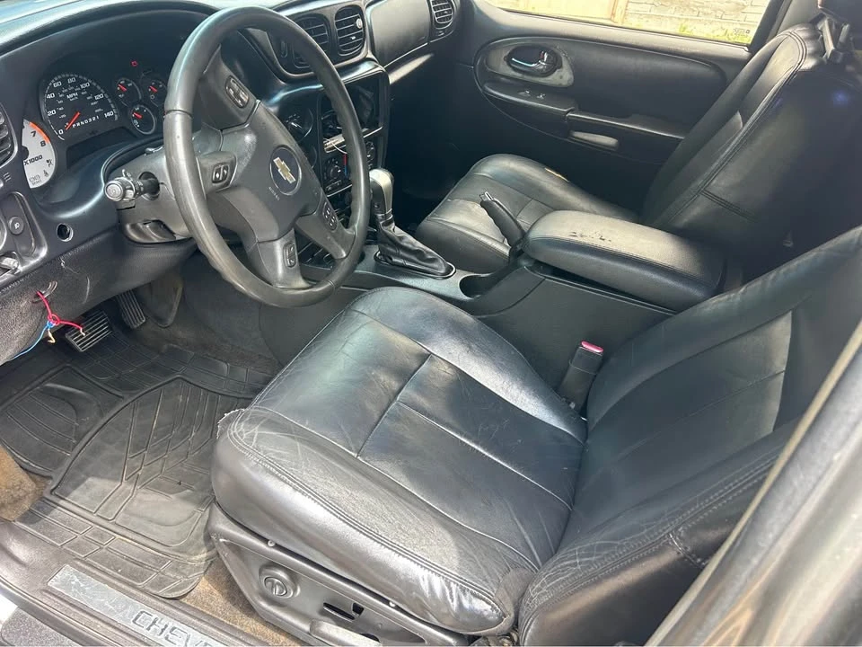 2006 Chevrolet Trailblazer - Image 8 of 9