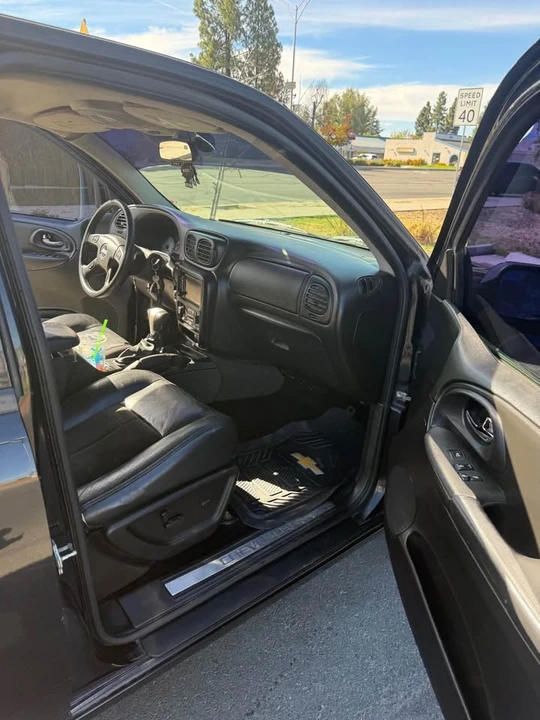 2006 Chevrolet Trailblazer - Image 16 of 16