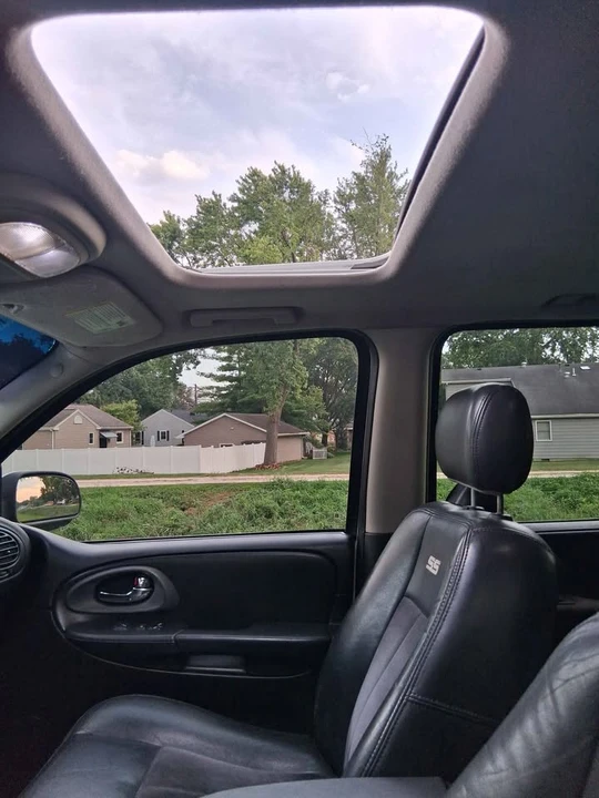 2006 Chevrolet Trailblazer - Image 10 of 20