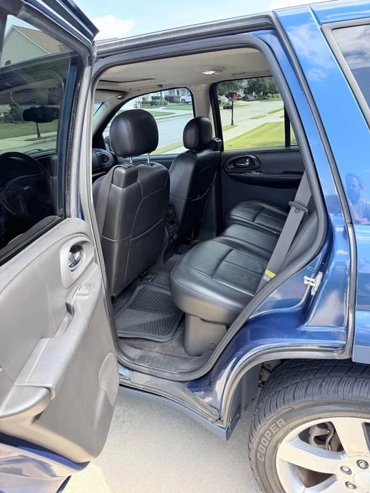 2006 Chevrolet Trailblazer - Image 12 of 14