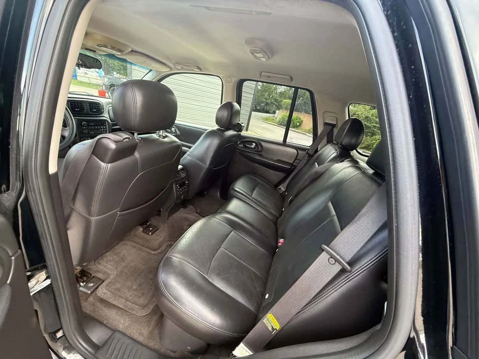 2006 Chevrolet Trailblazer - Image 8 of 8